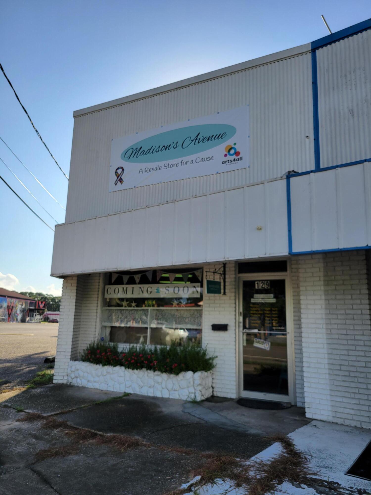 Unique Flex space opportunity in this free standing, concrete & cinder block building featuring 1,400 SF of Retail space plus 4,150 SF of Warehouse/Office space perfectly located in the Fort Walton Beach Downtown Business and Entertainment District. Property Zoned for Commercial and Mixed Use. Key location with great traffic exposure! Just a few blocks away from Hwy 98. Do not disturb tenants. Call for more info and request your private showing.