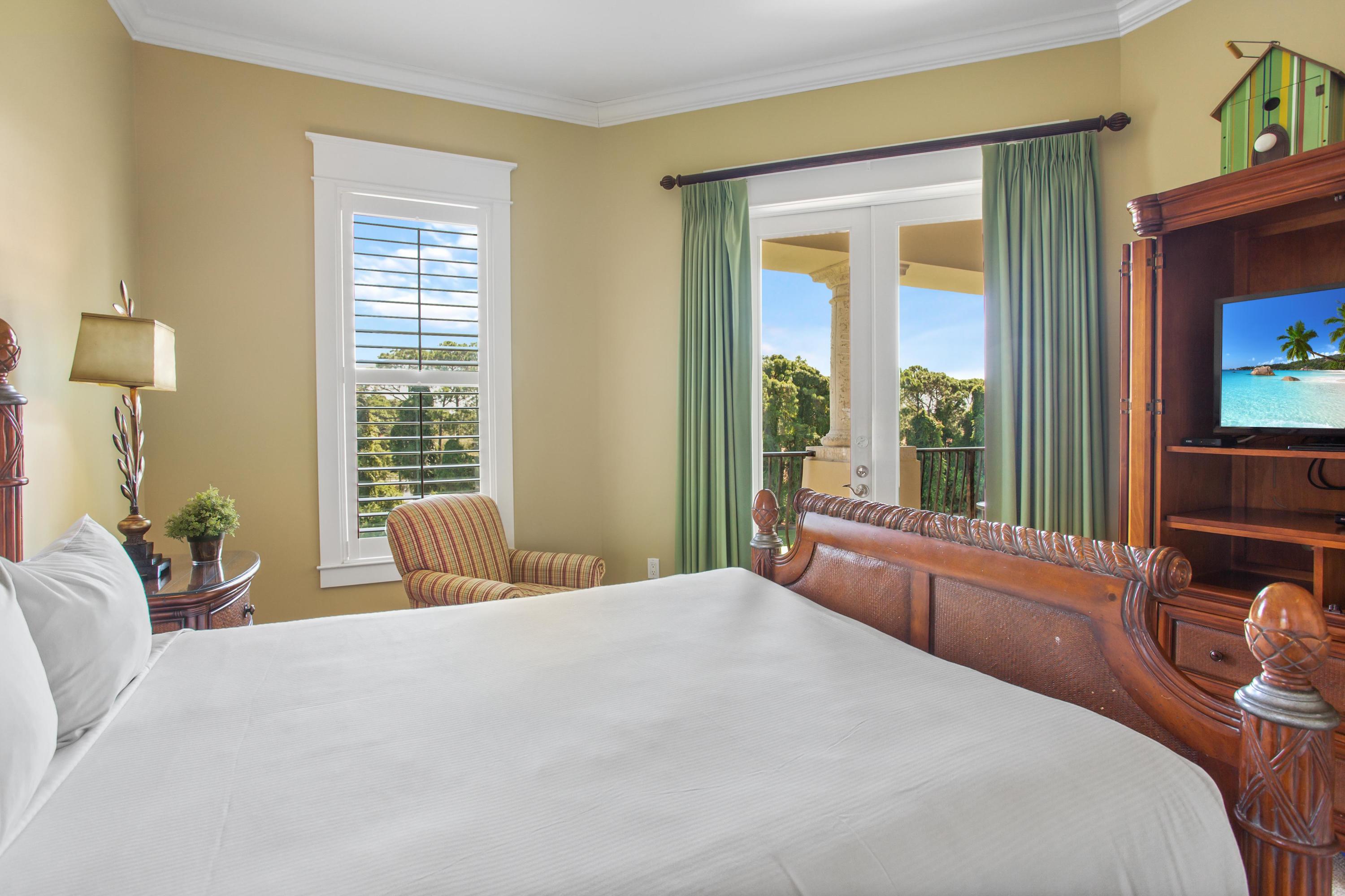 PINE RIDGE VILLAS - Residential