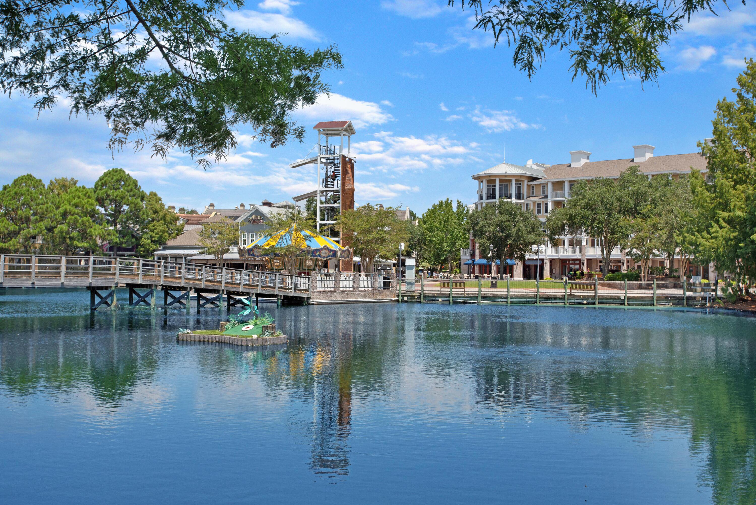 PINE RIDGE VILLAS - Residential