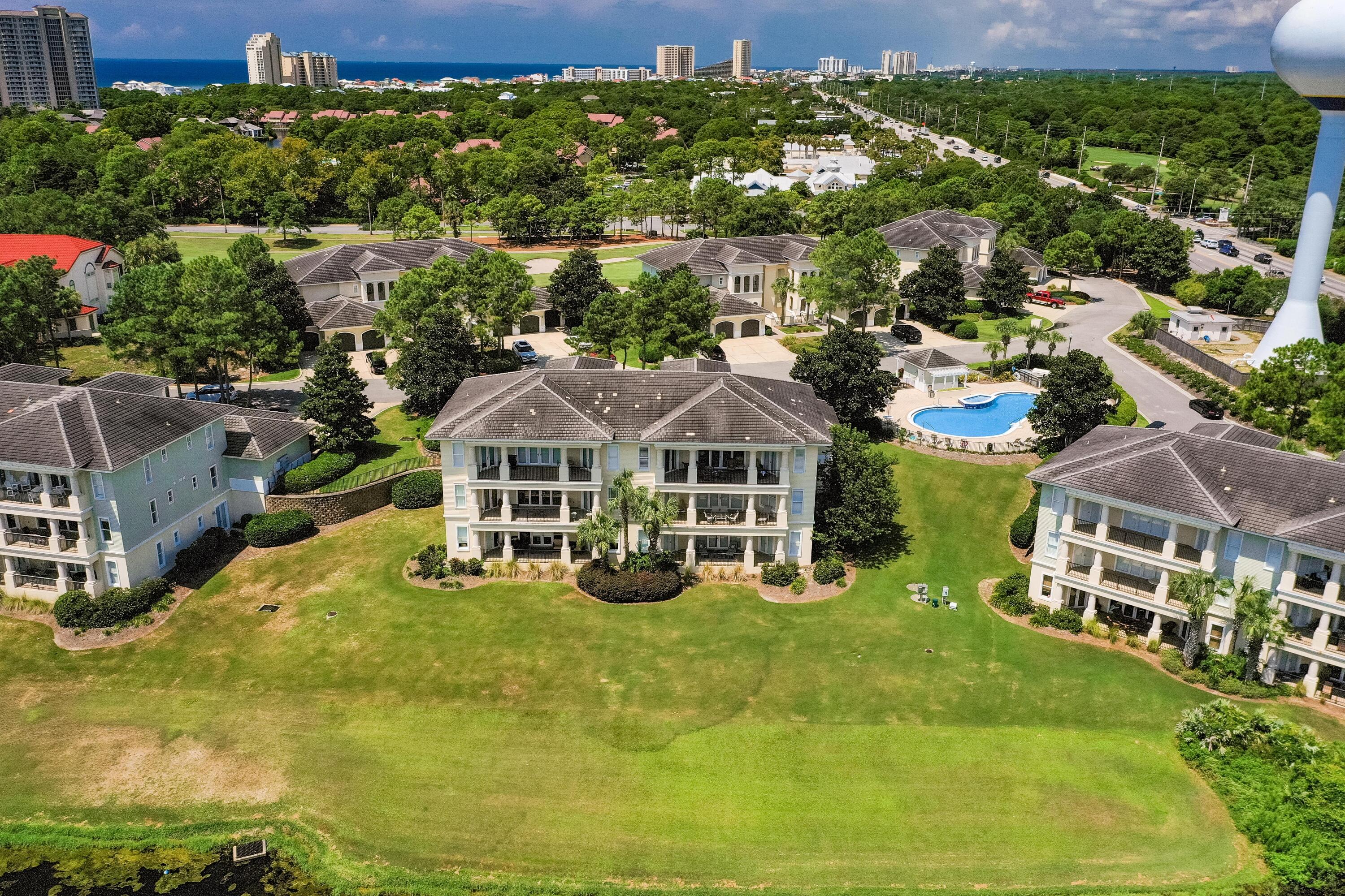 PINE RIDGE VILLAS - Residential