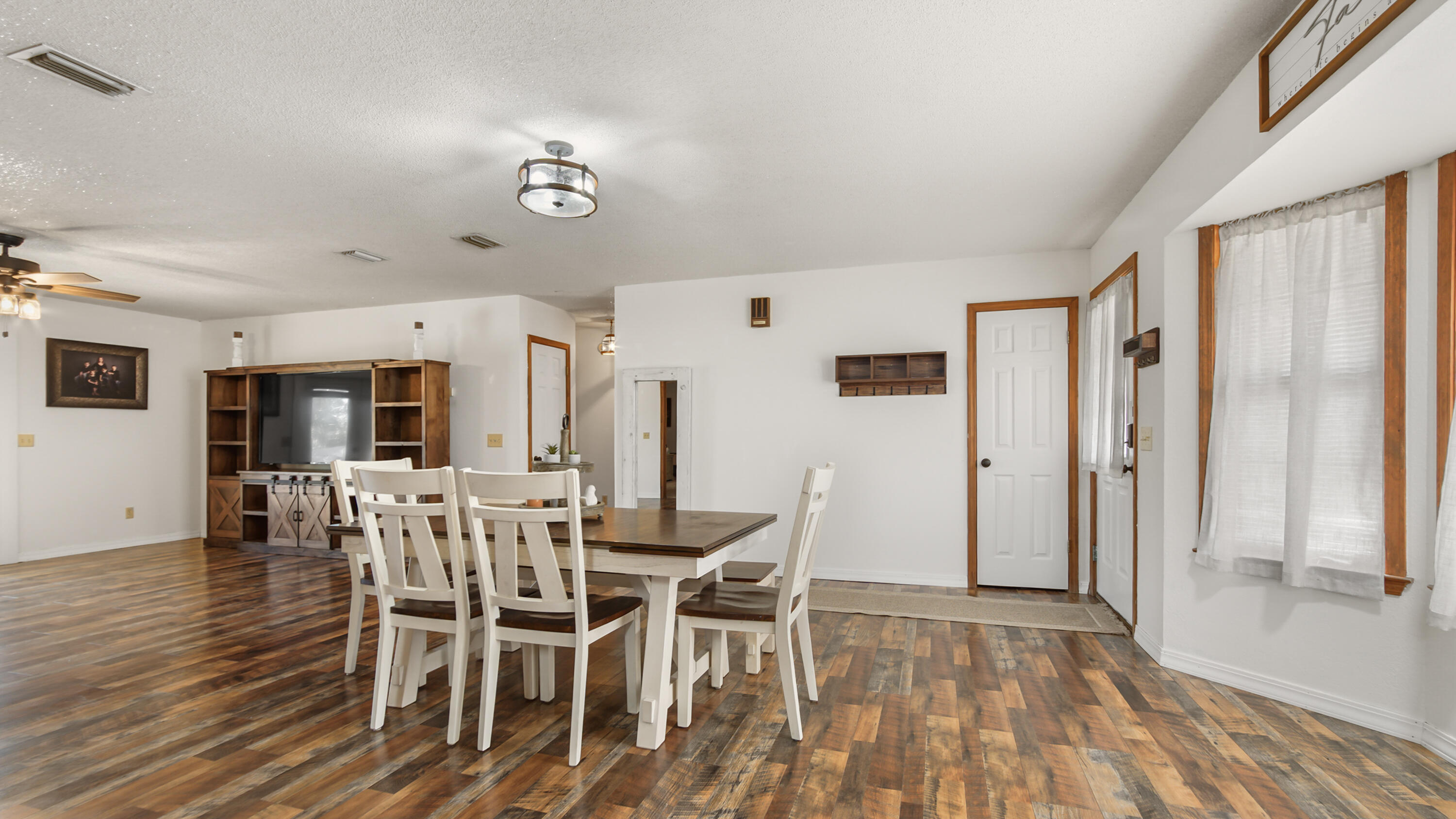 JUNIPER LAKE ESTATES UNIT 3 - Residential