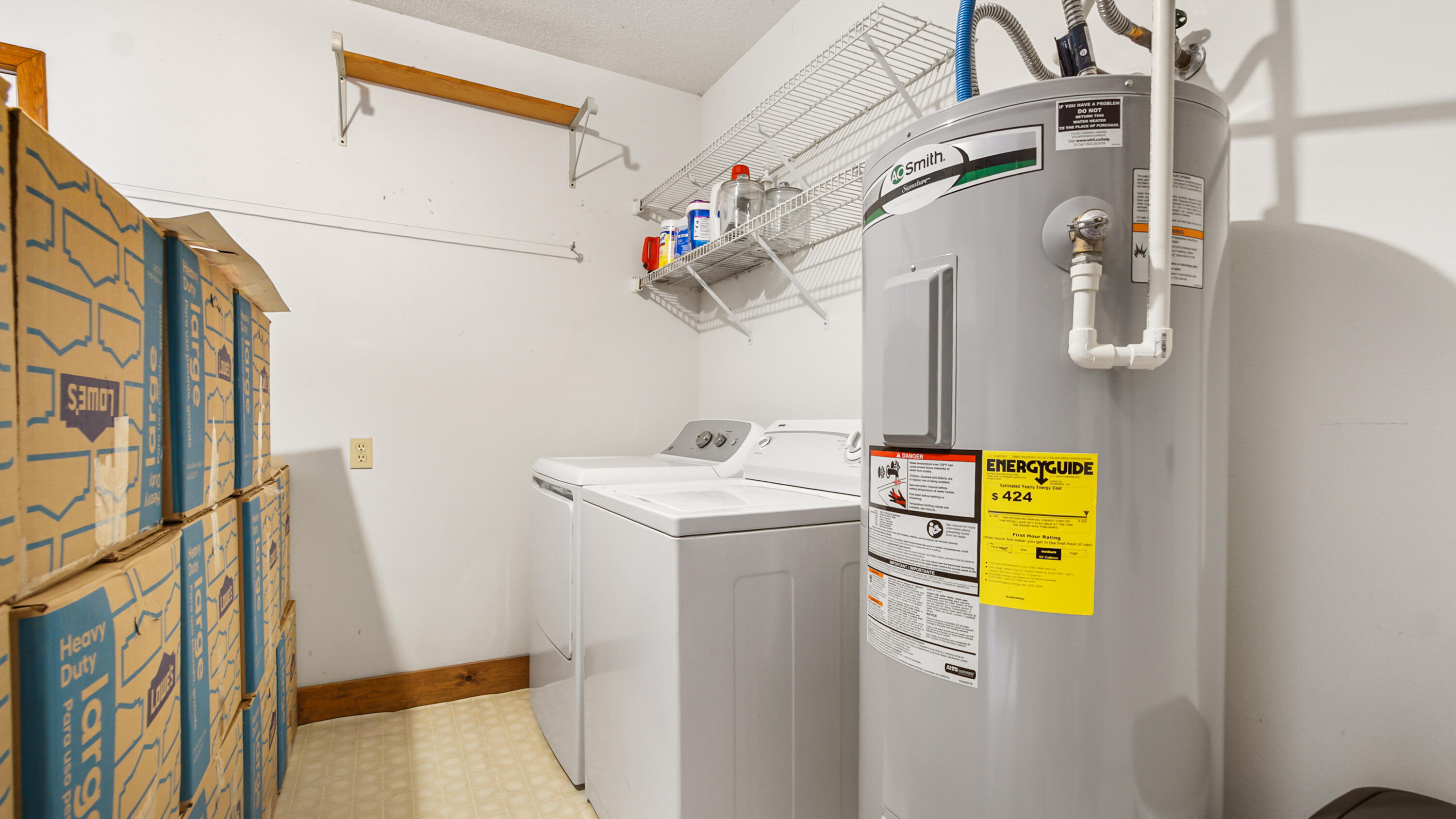 JUNIPER LAKE ESTATES UNIT 3 - Residential
