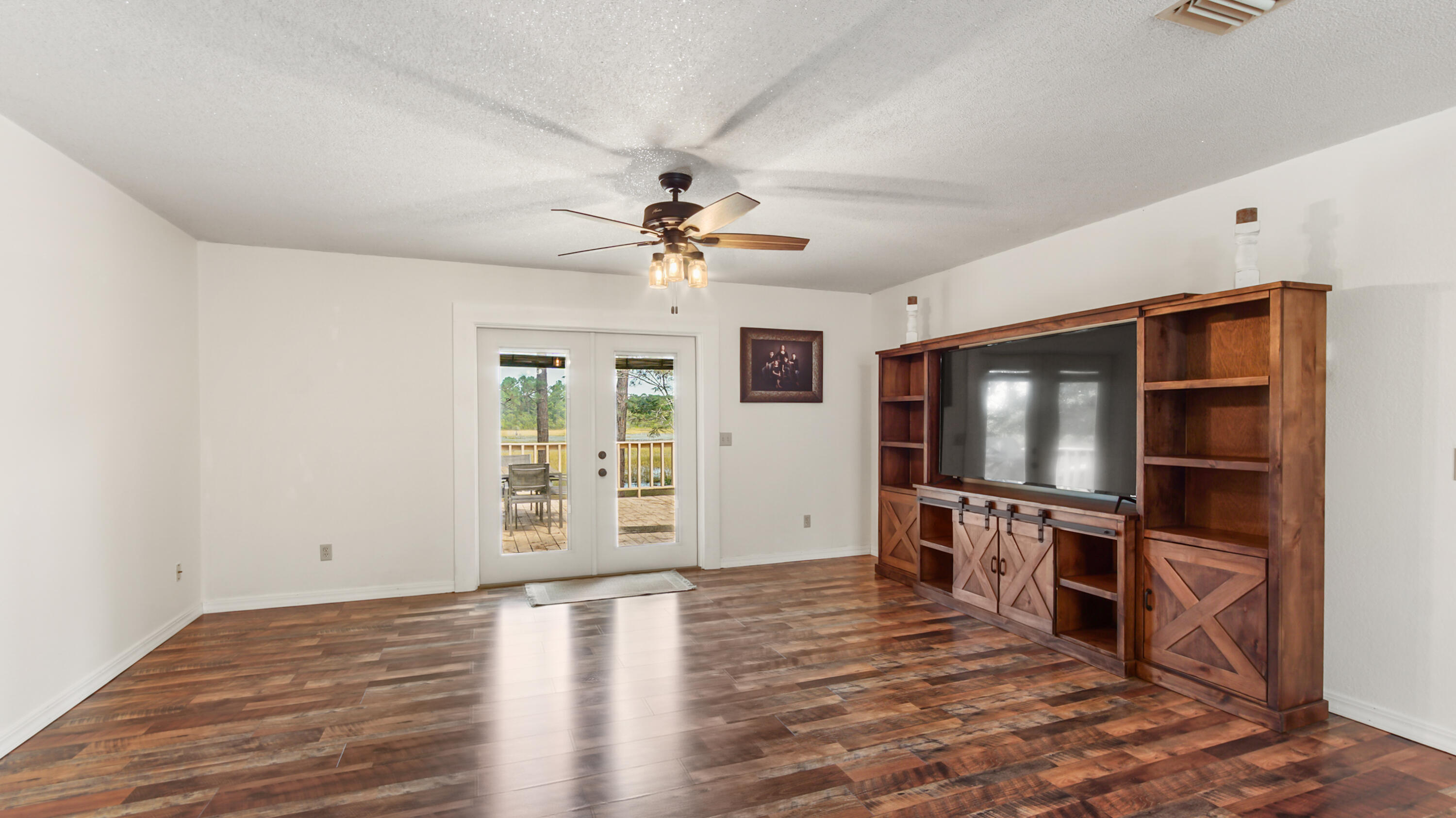 JUNIPER LAKE ESTATES UNIT 3 - Residential