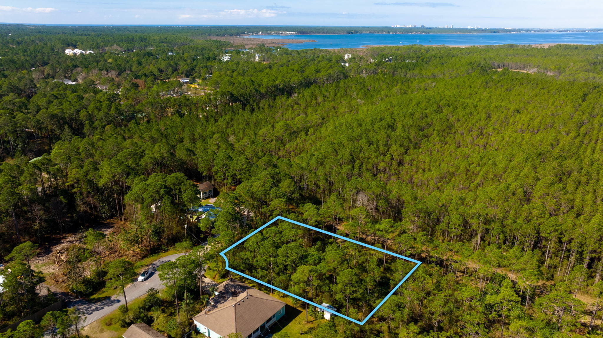 BAY SHADOW ESTATES - Land