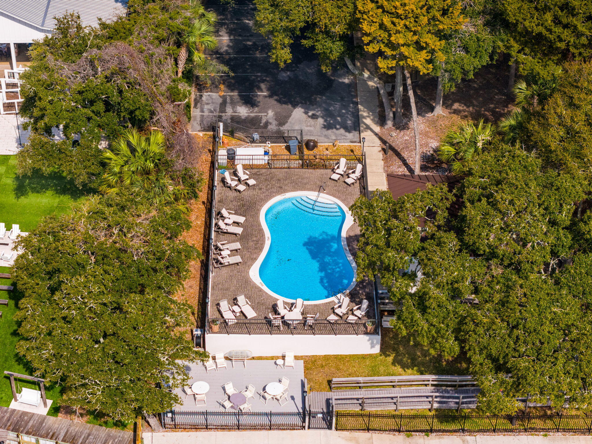 INDIANOLA ON THE WATER - Residential