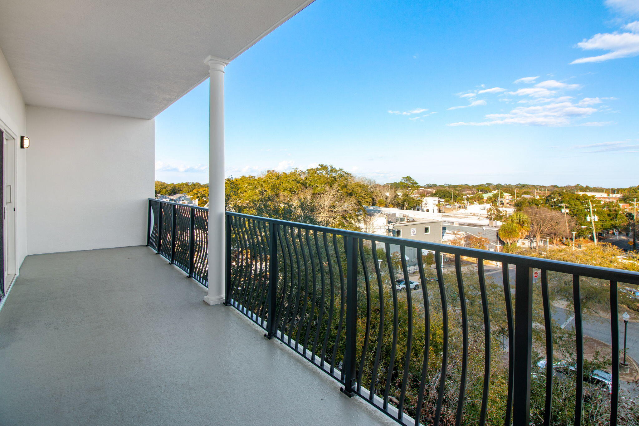 INDIANOLA ON THE WATER - Residential