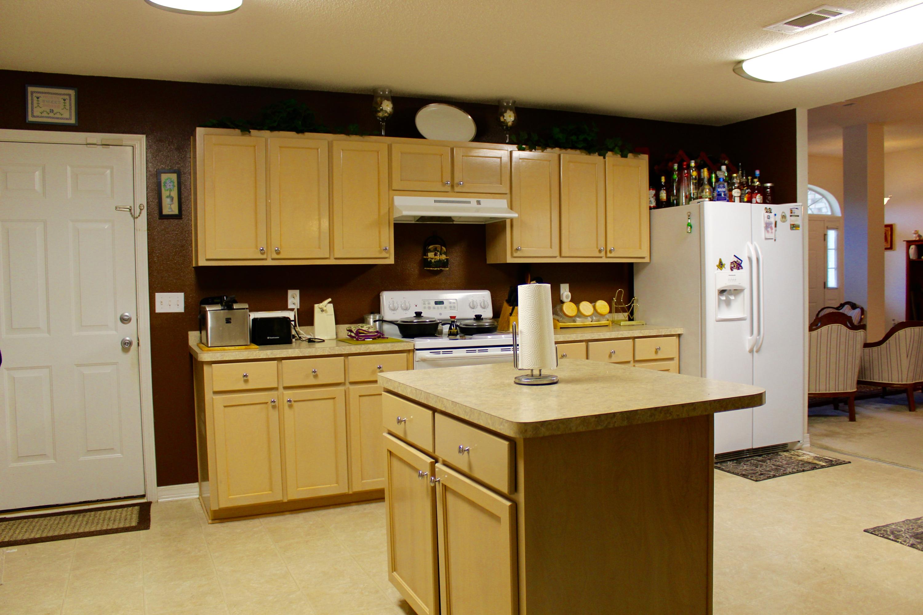 ALICIA PLACE - Residential