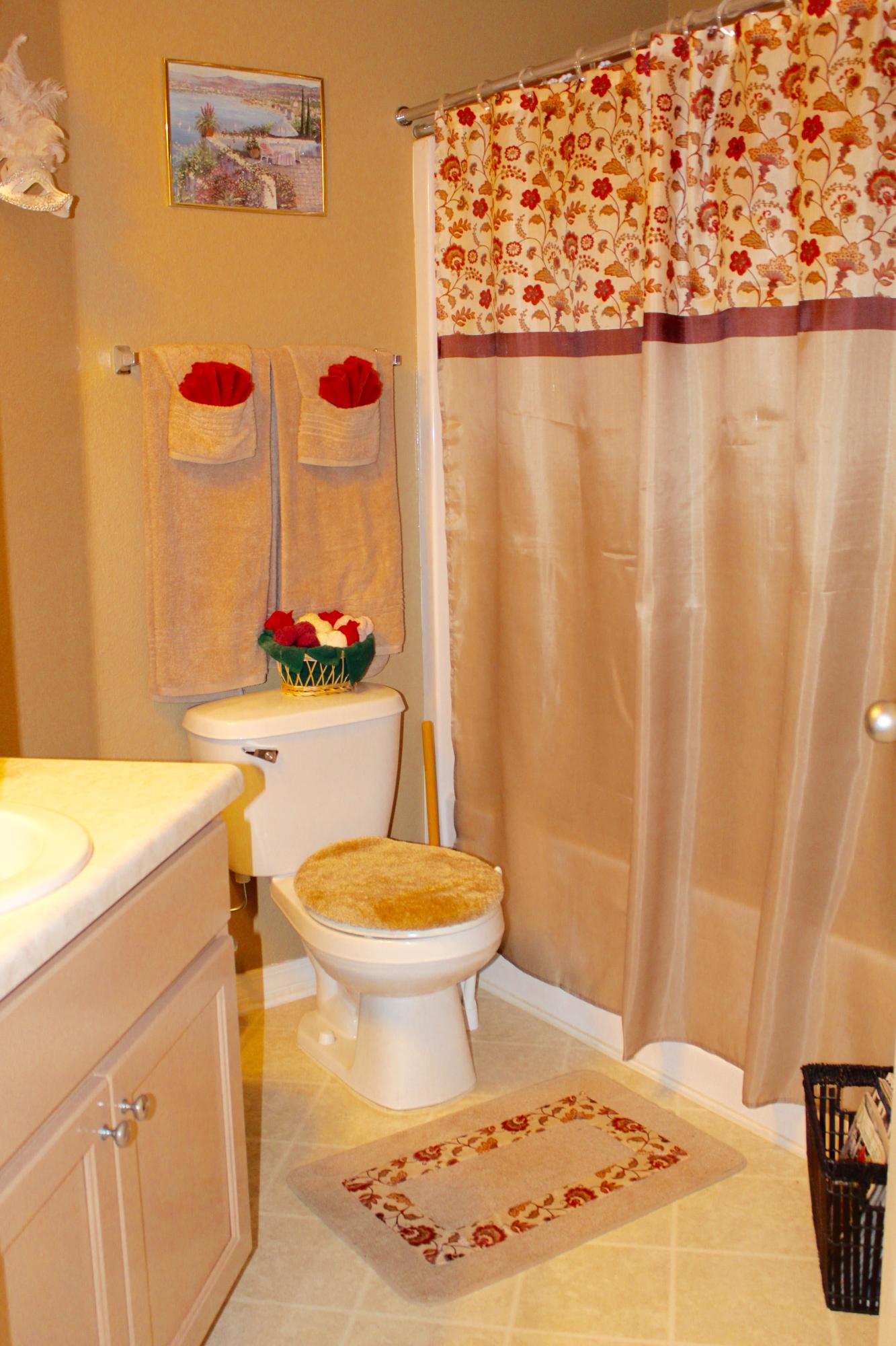 ALICIA PLACE - Residential