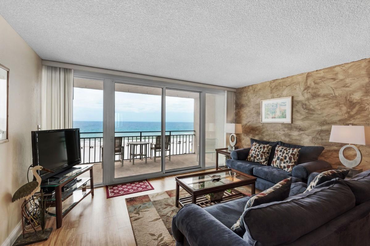 BREAKERS OF FWB - Residential