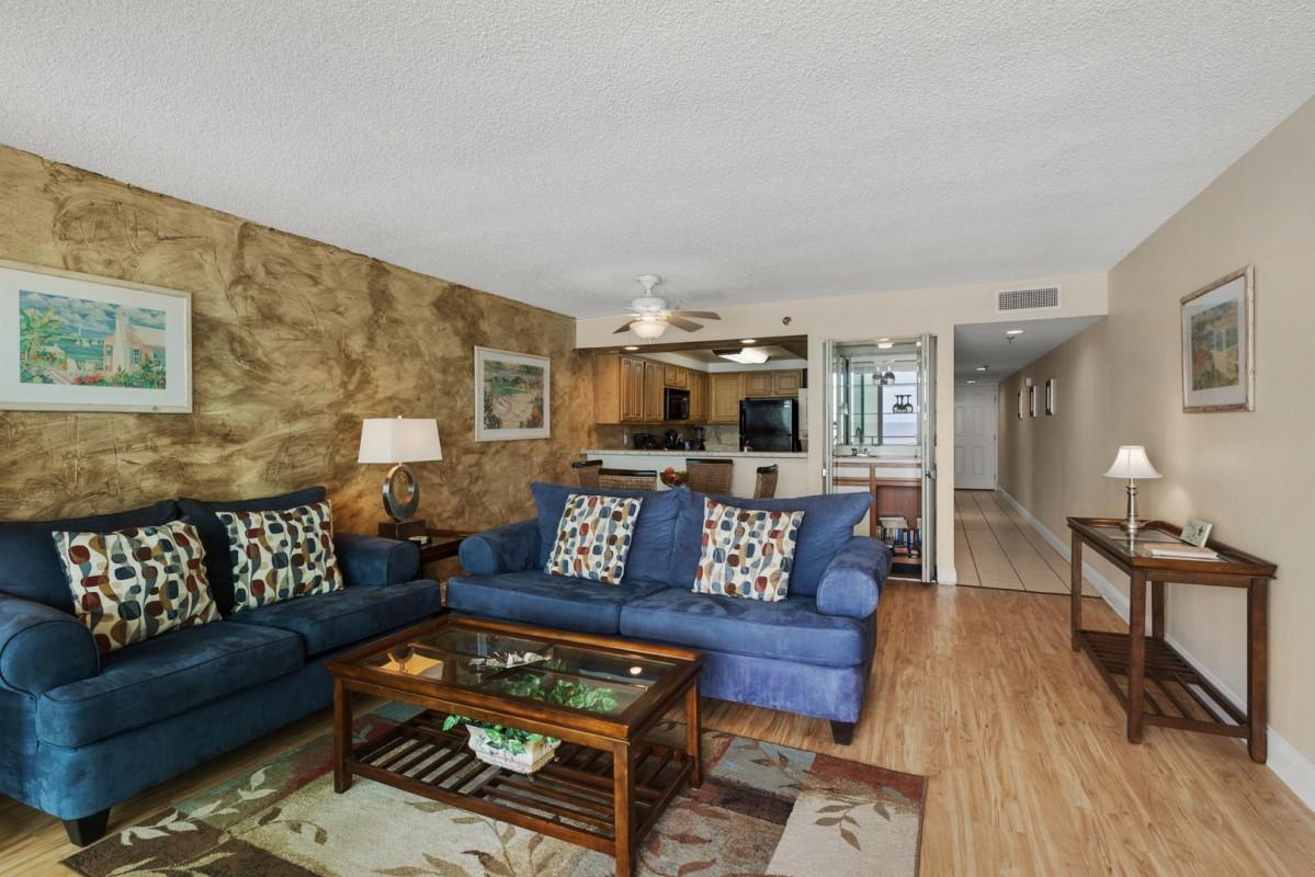 BREAKERS OF FWB - Residential