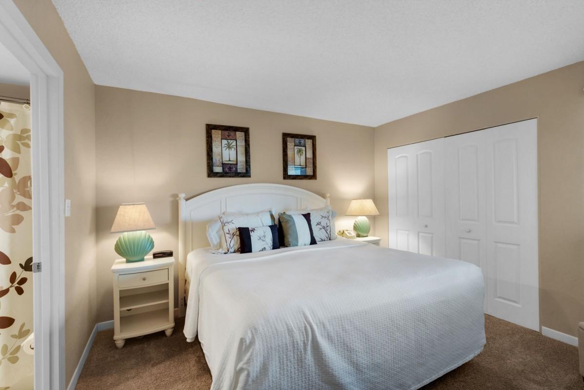 BREAKERS OF FWB - Residential