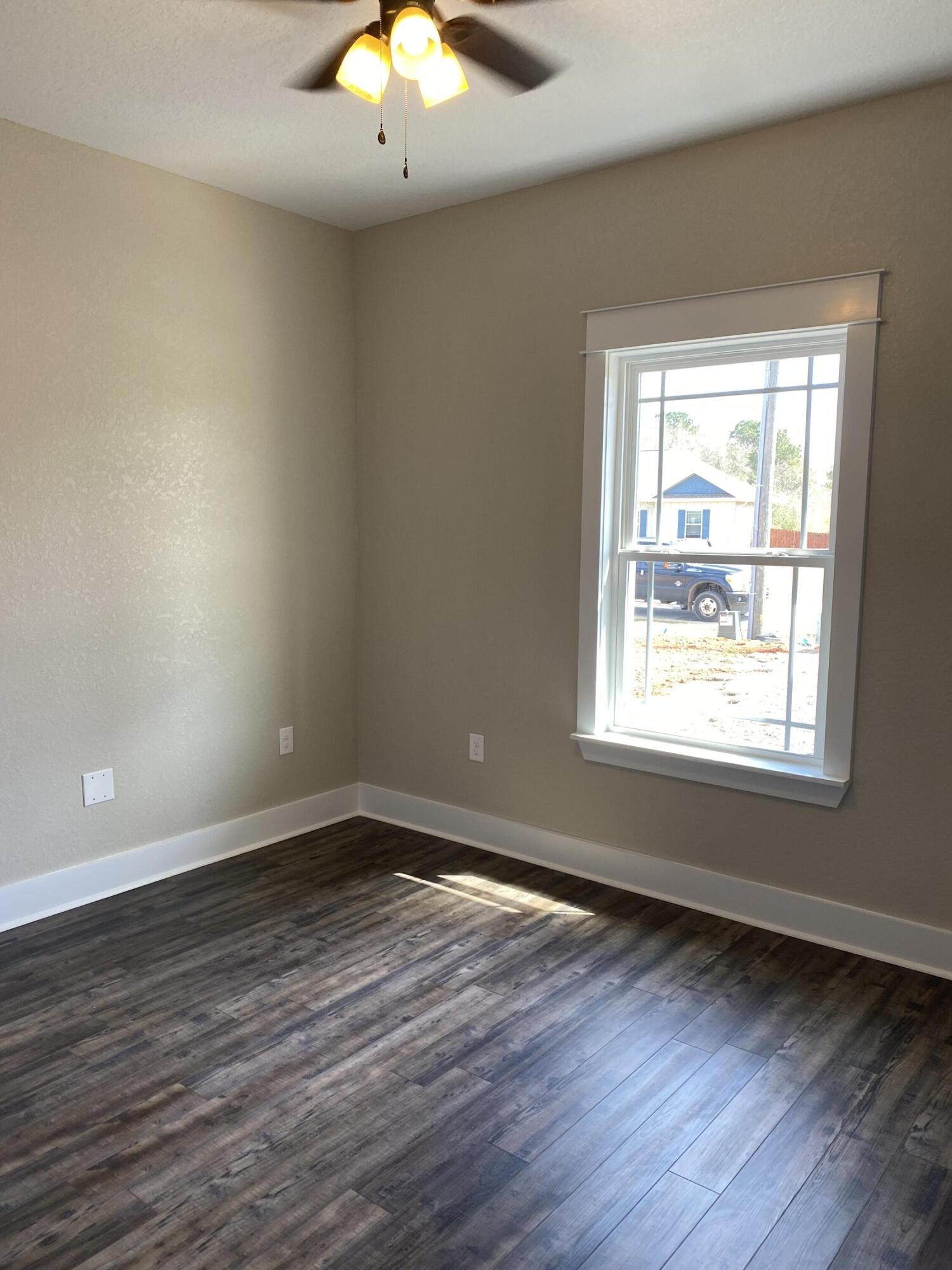 HUNTERS CREEK - Residential