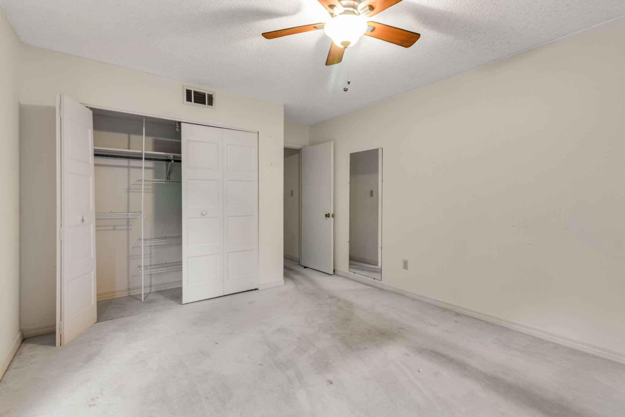MOSSEY COVE T/H - Residential