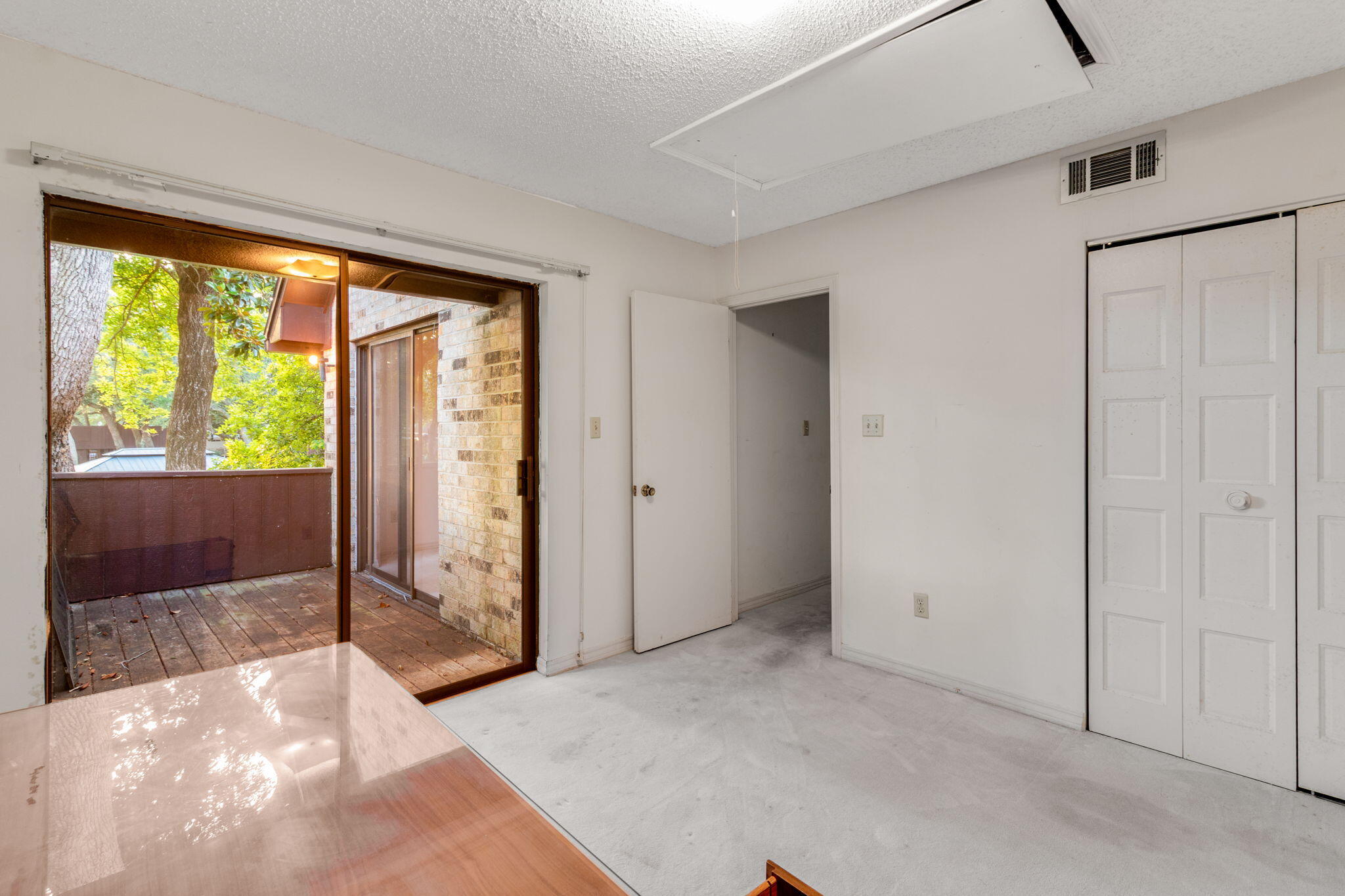 MOSSEY COVE T/H - Residential