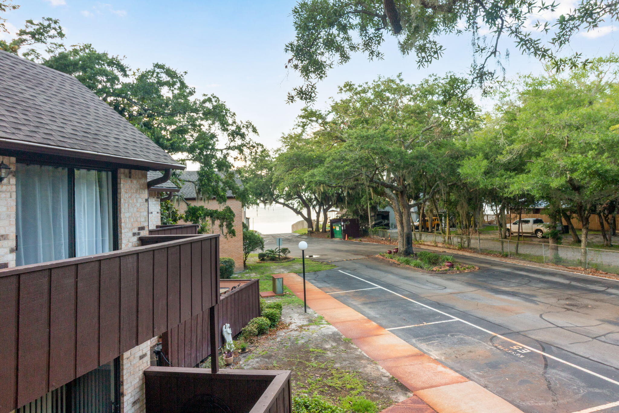 MOSSEY COVE T/H - Residential