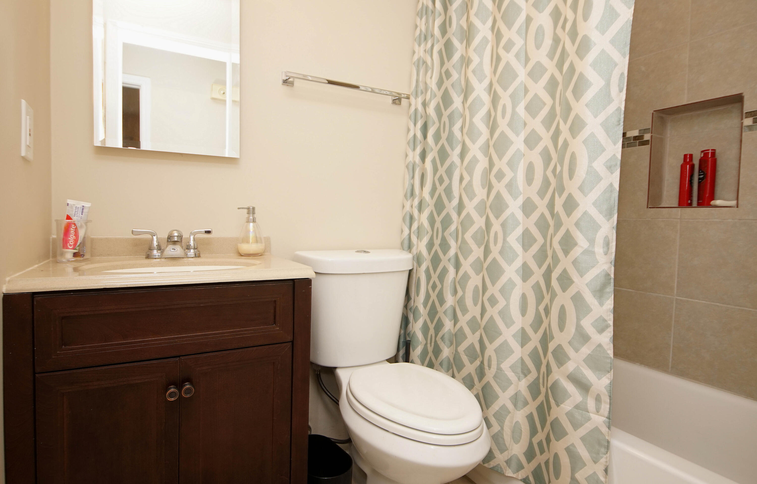 OLDE FORT WALTON (242201.00) - Residential