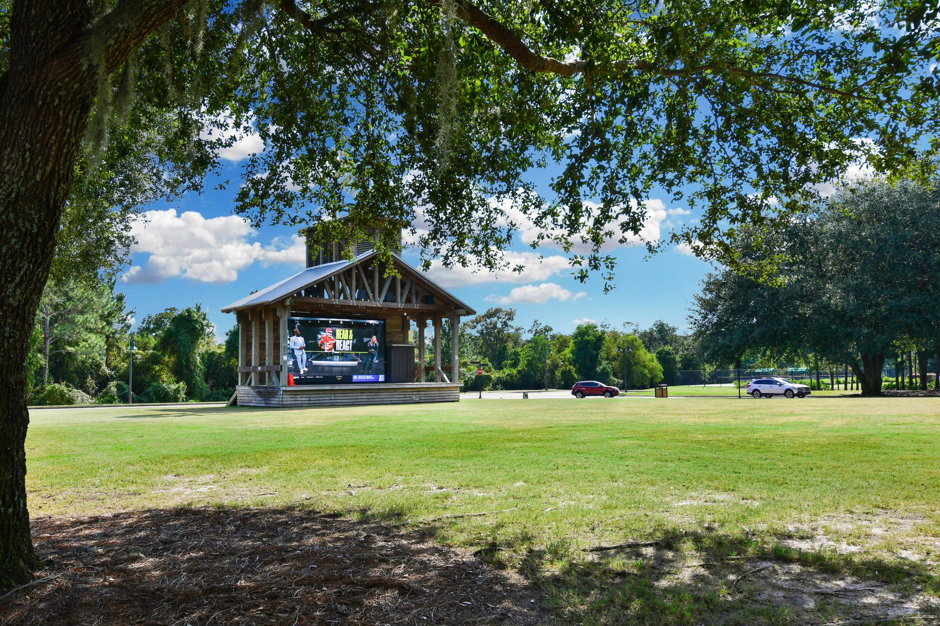 HAMMOCK BAY SEASONS - Residential