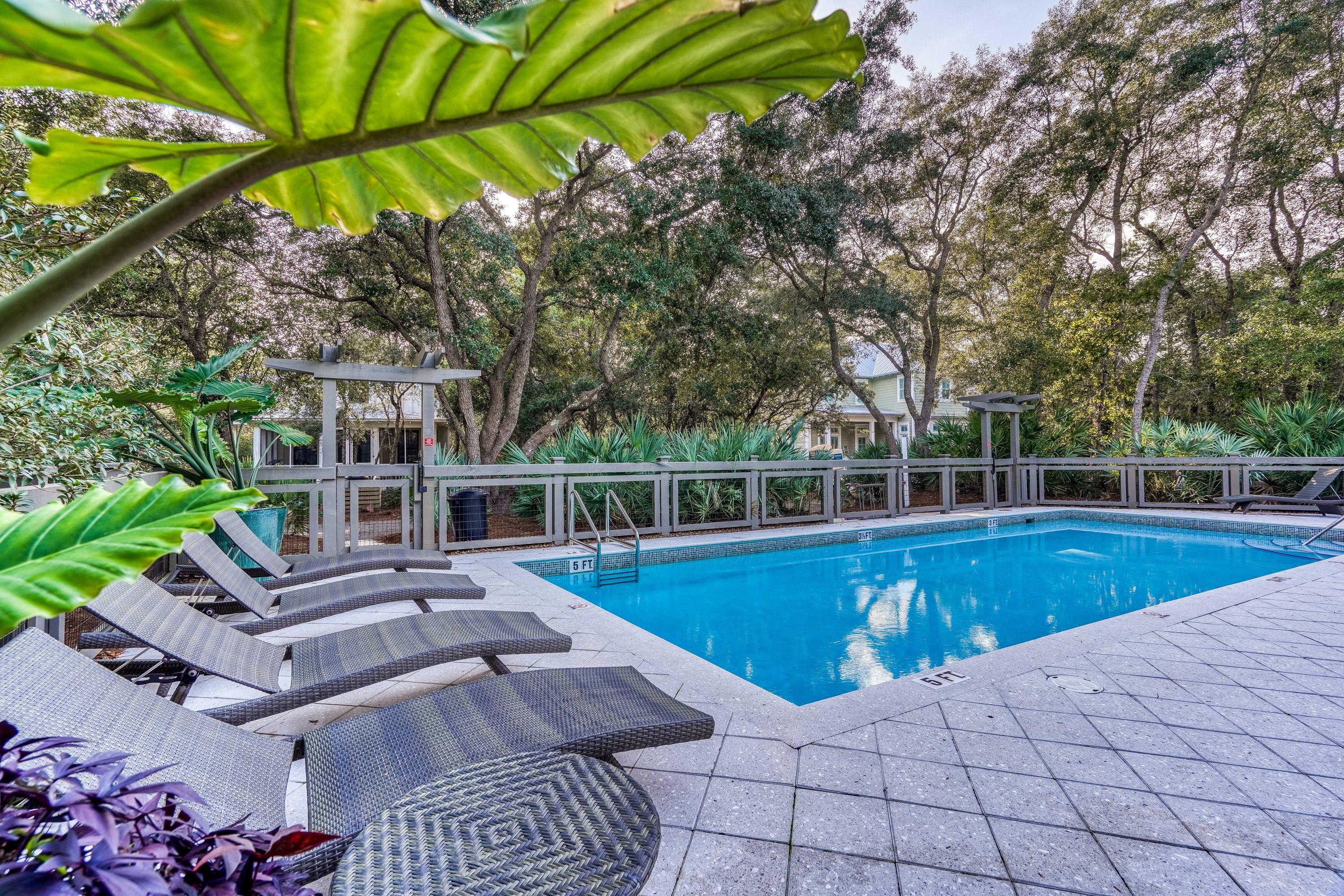 THE HAMMOCKS OF SEAGROVE - Land