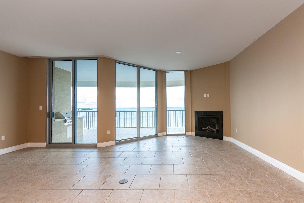 MARINA LANDING - Residential