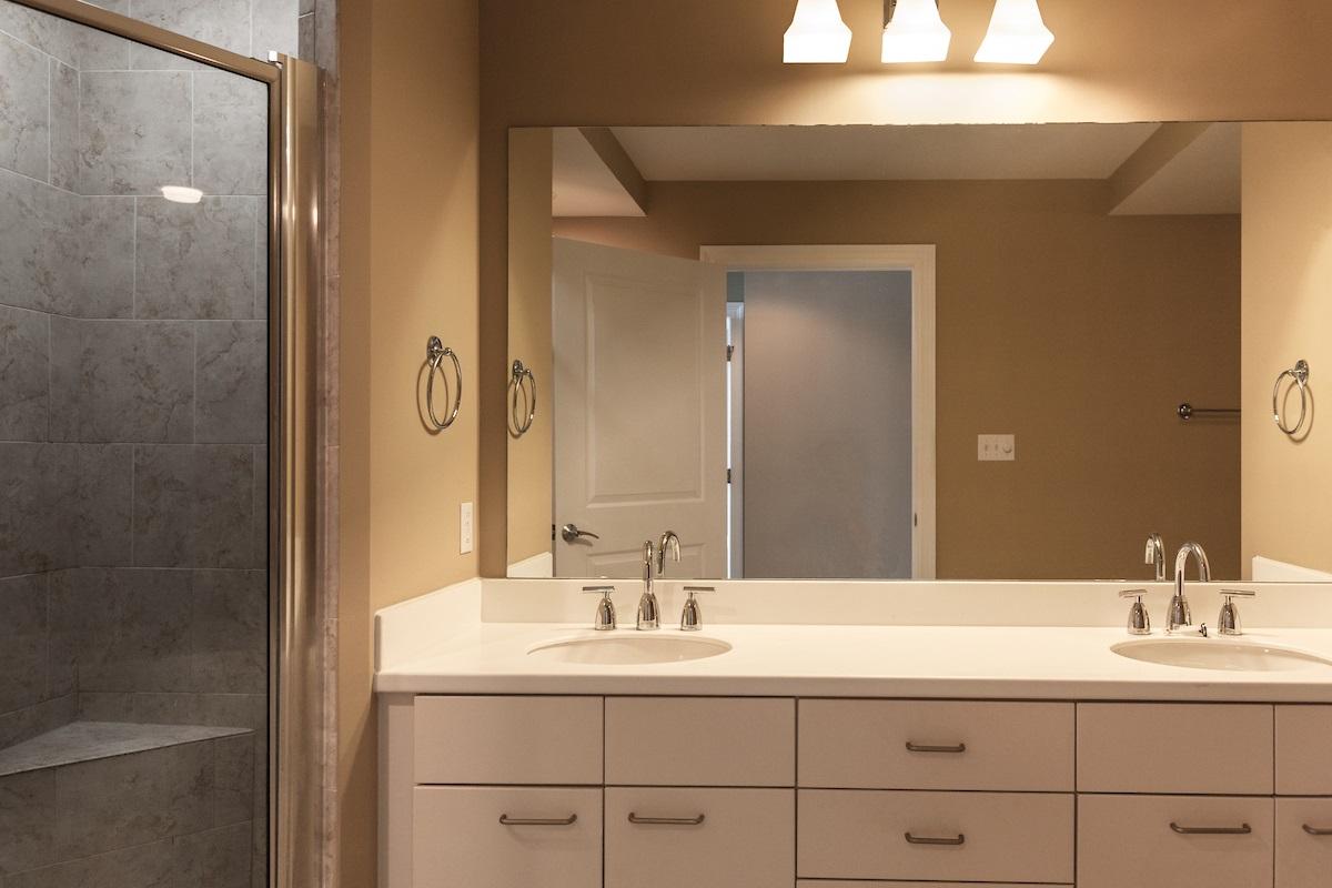 MARINA LANDING - Residential