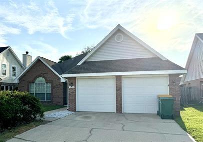 HARBOR BREEZE - Residential Lease