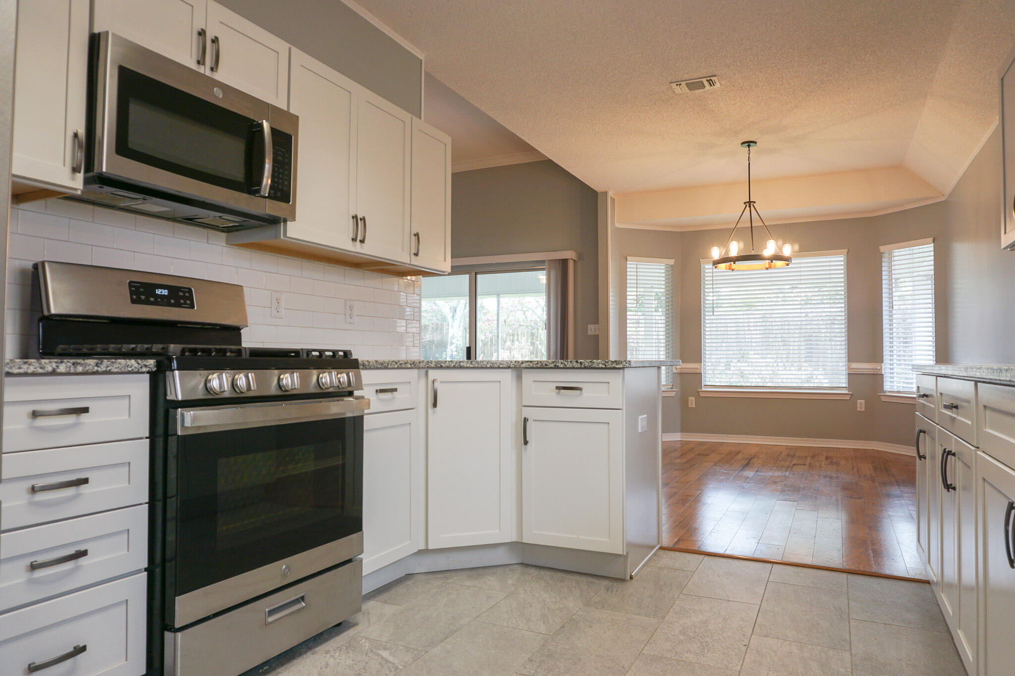 HARBOR BREEZE - Residential Lease