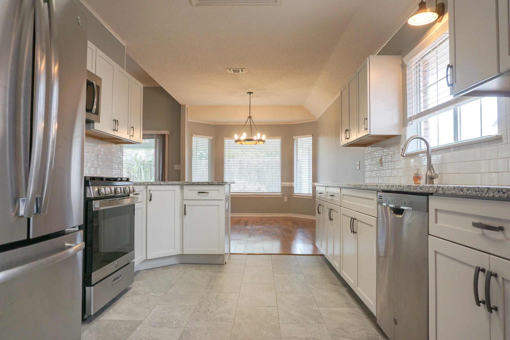 HARBOR BREEZE - Residential Lease