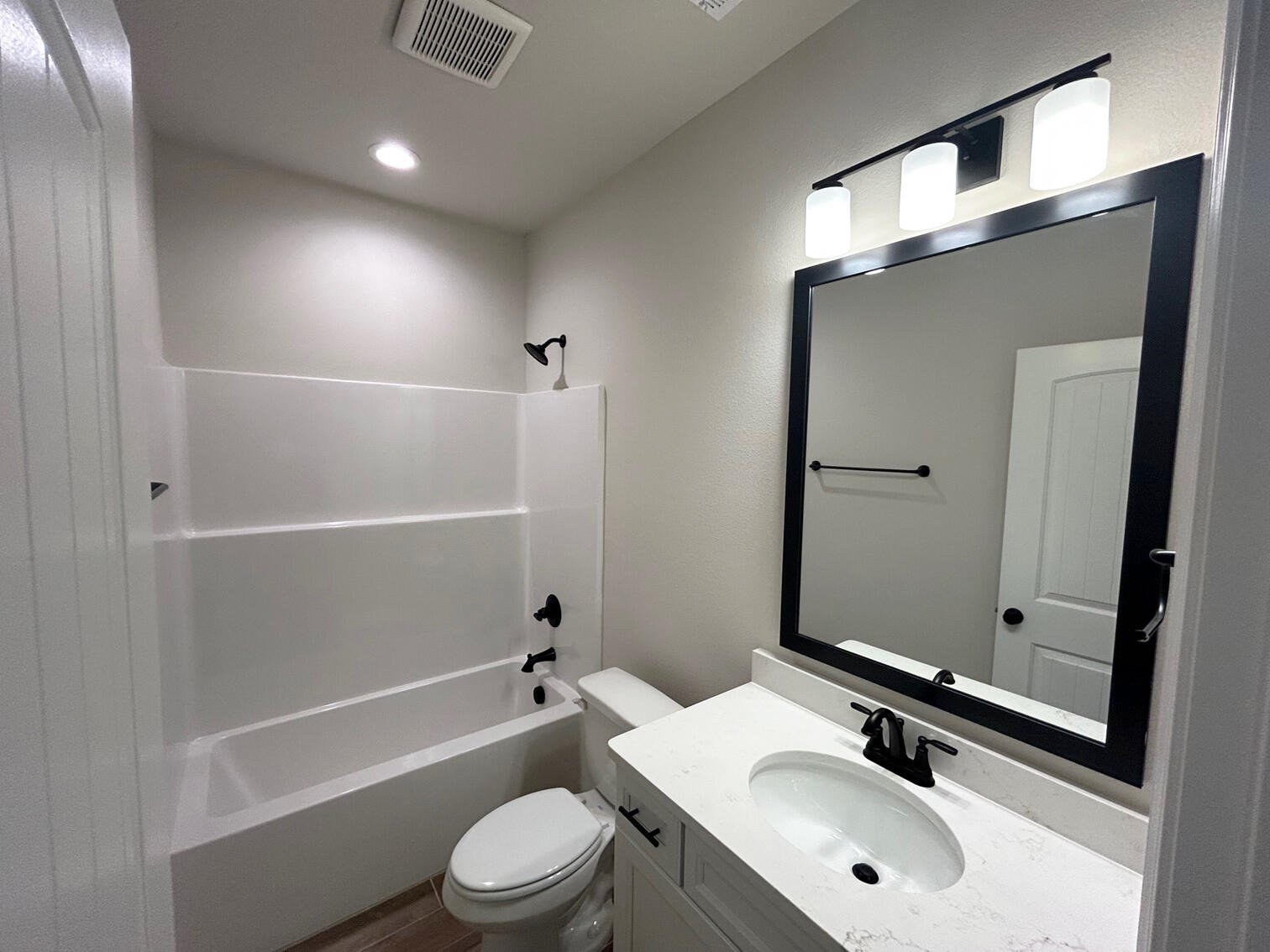 HAMMOCK BAY - STARBURST - Residential