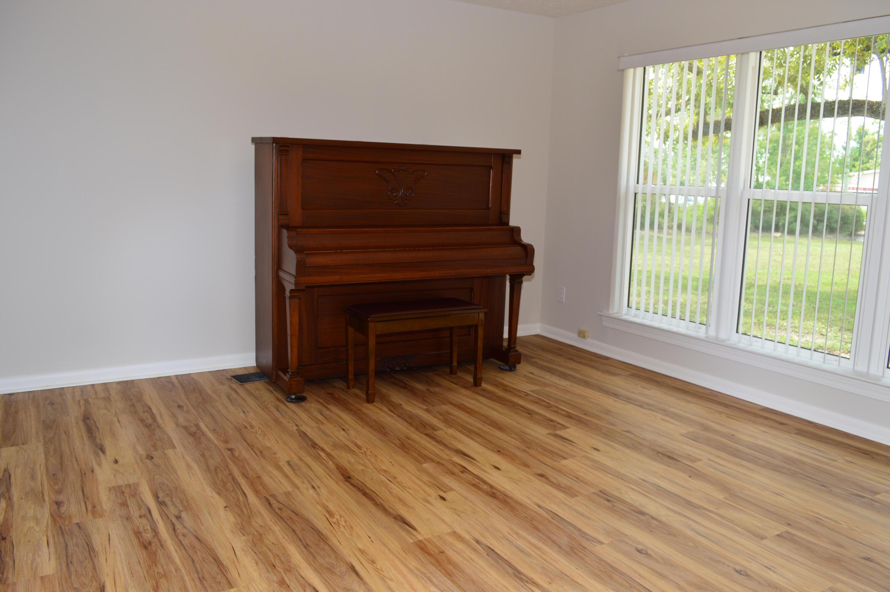 W H Parker Plat - Residential