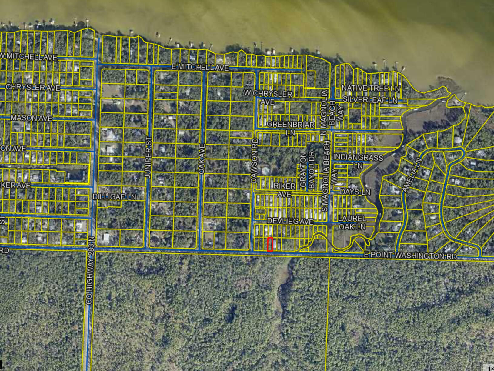 MAGNOLIA BEACH - Land