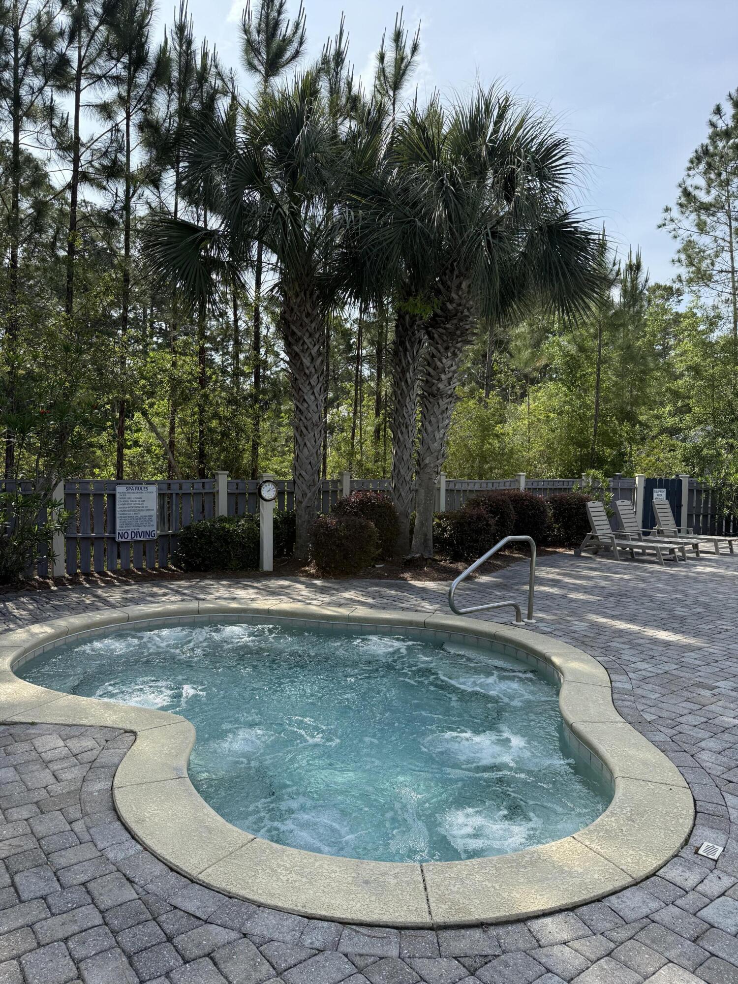 MAGNOLIA BEACH - Land