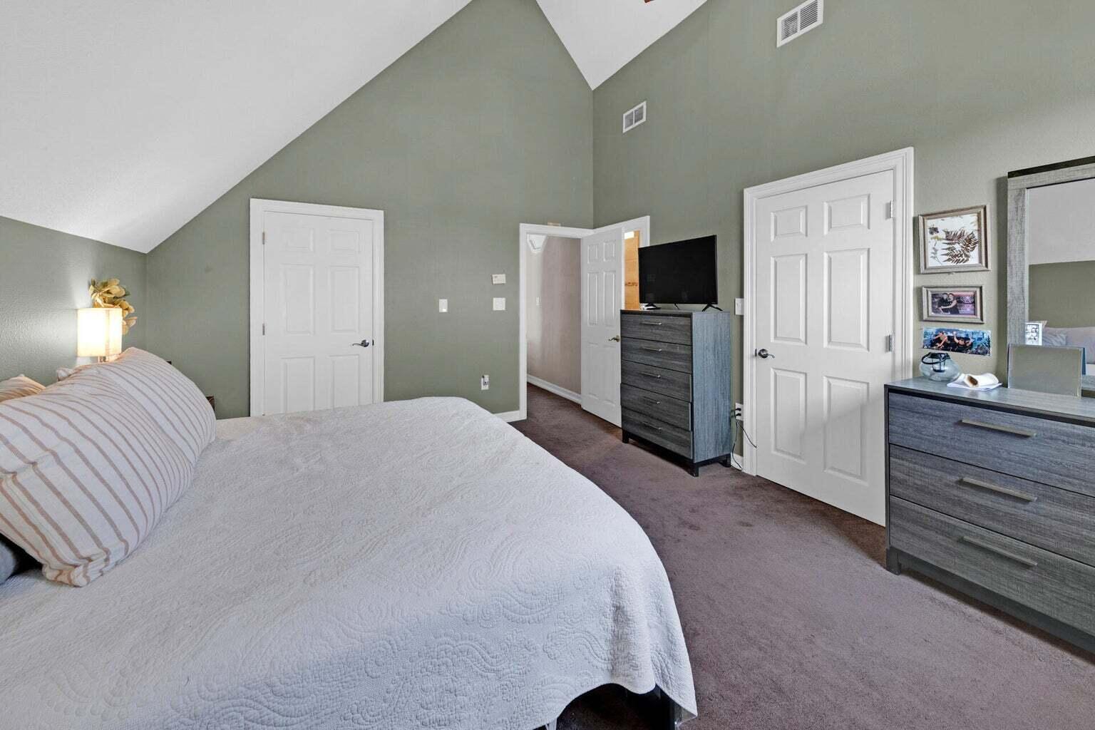 SANTANDER - Residential Lease