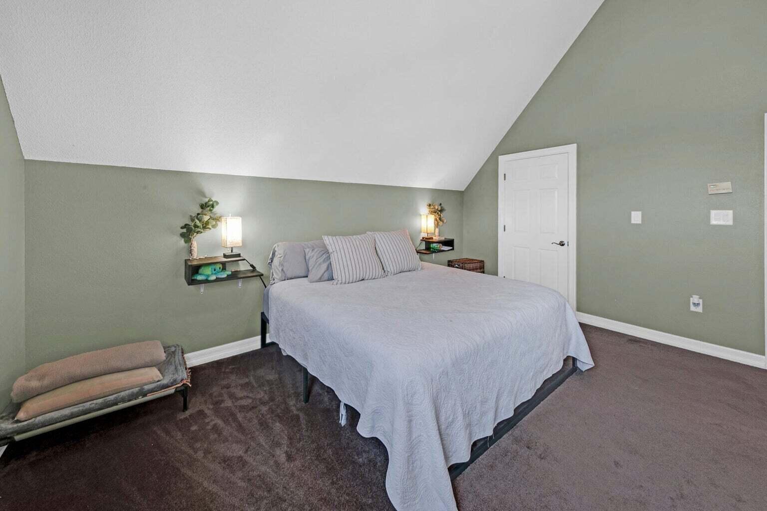 SANTANDER - Residential Lease