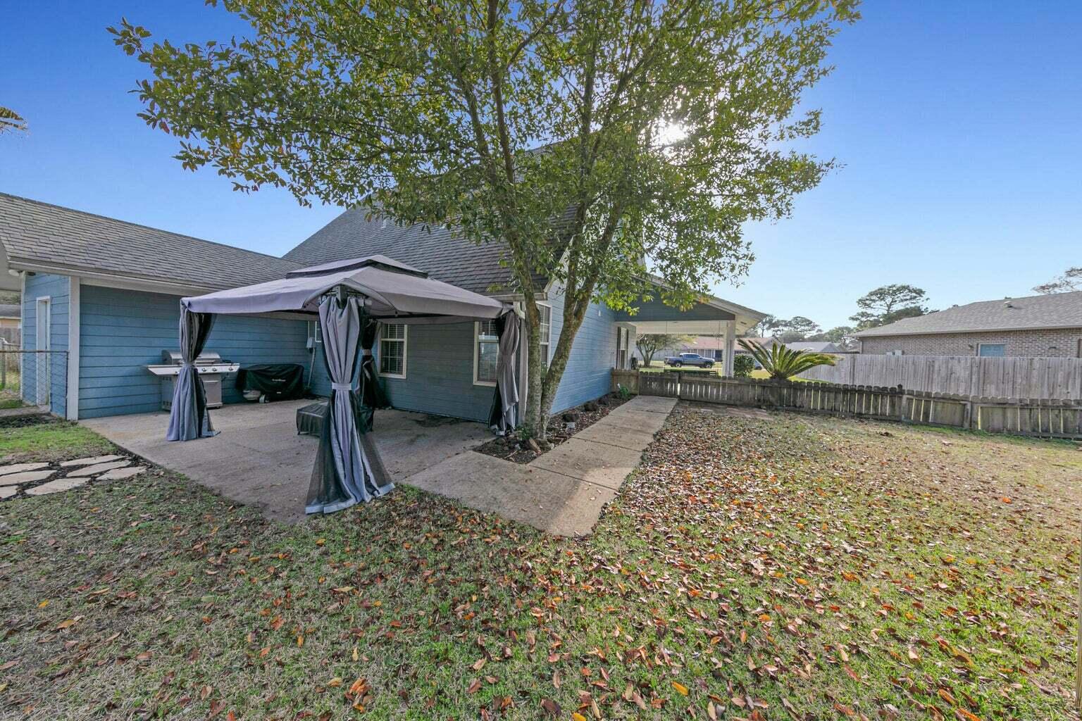 SANTANDER - Residential Lease