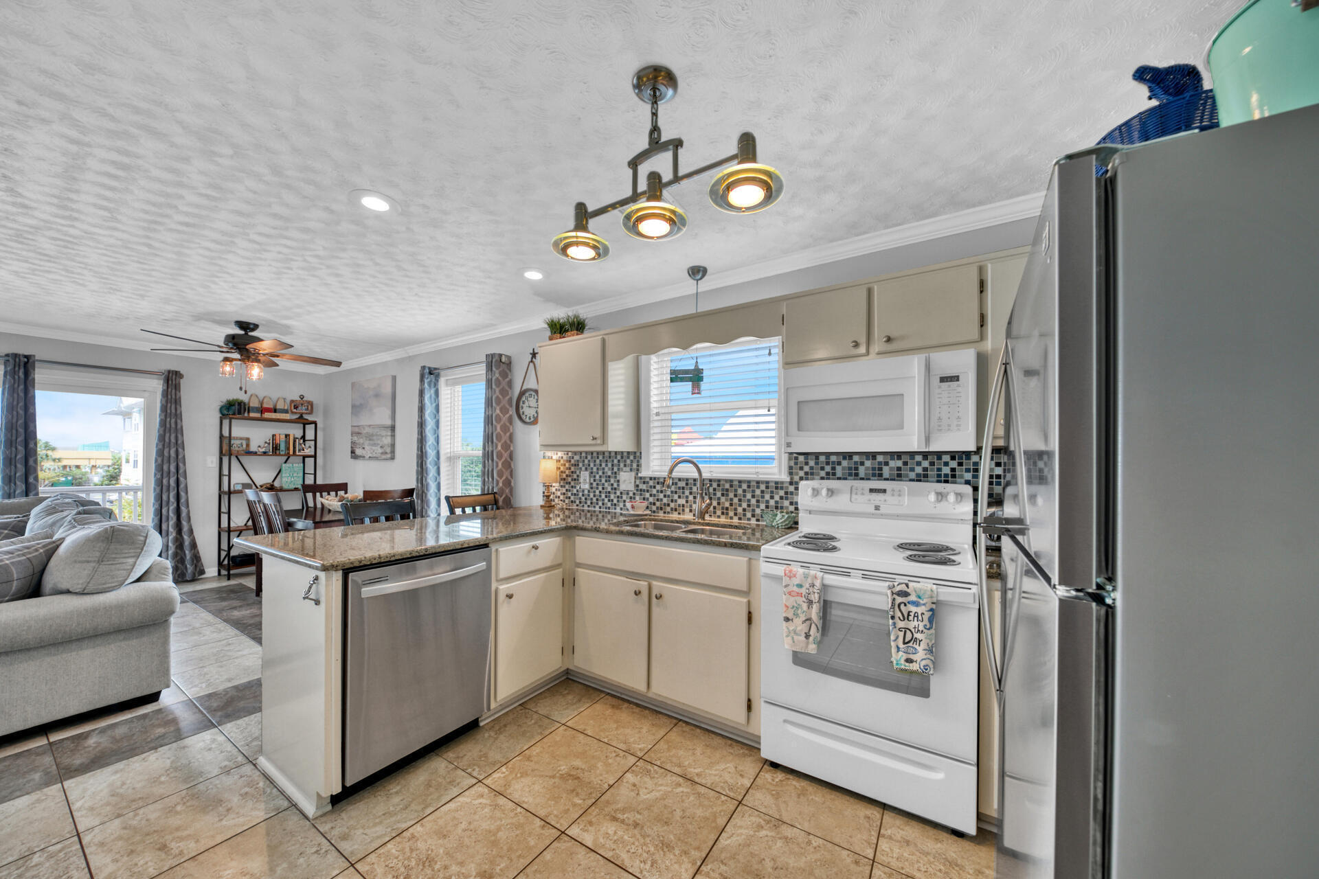 ST MARTIN BEACHWALK VILLAS - Residential