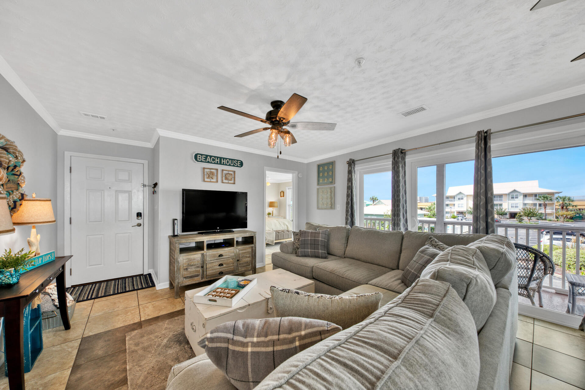 ST MARTIN BEACHWALK VILLAS - Residential