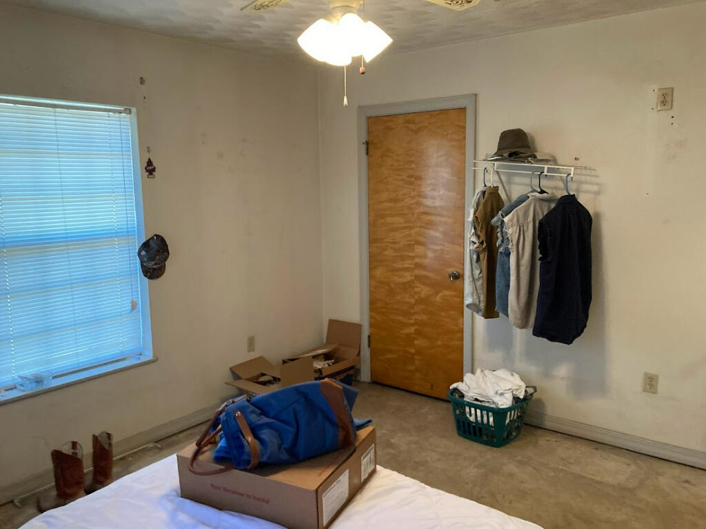 DEFUNIAK SPRINGS - Residential