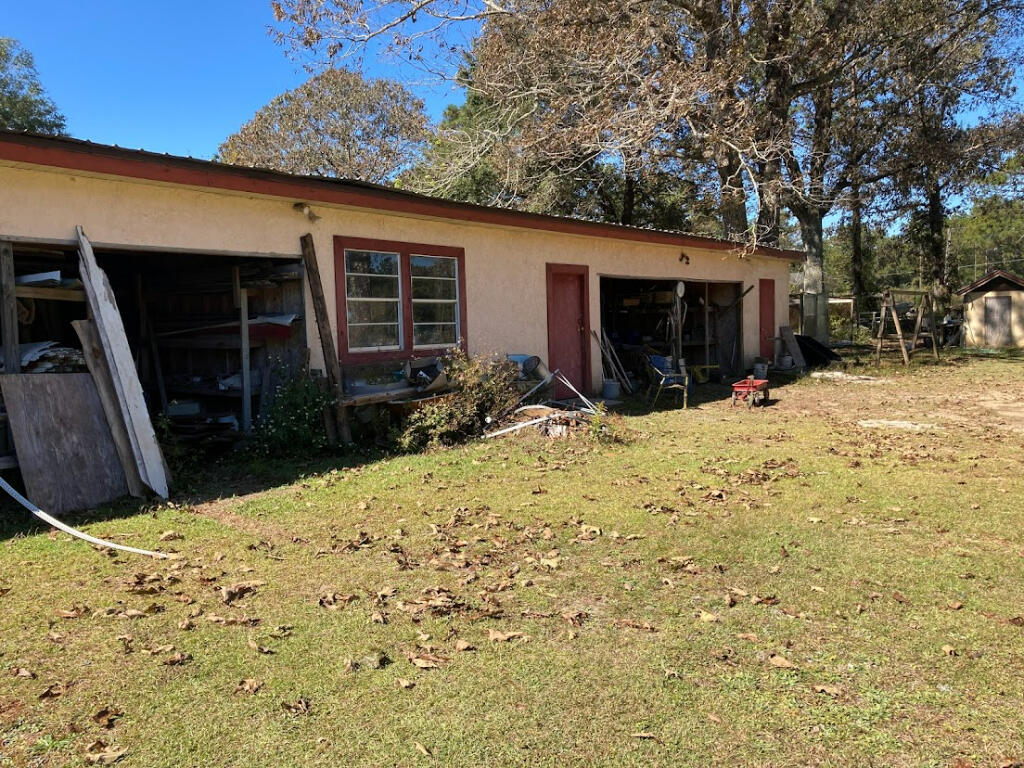 DEFUNIAK SPRINGS - Residential