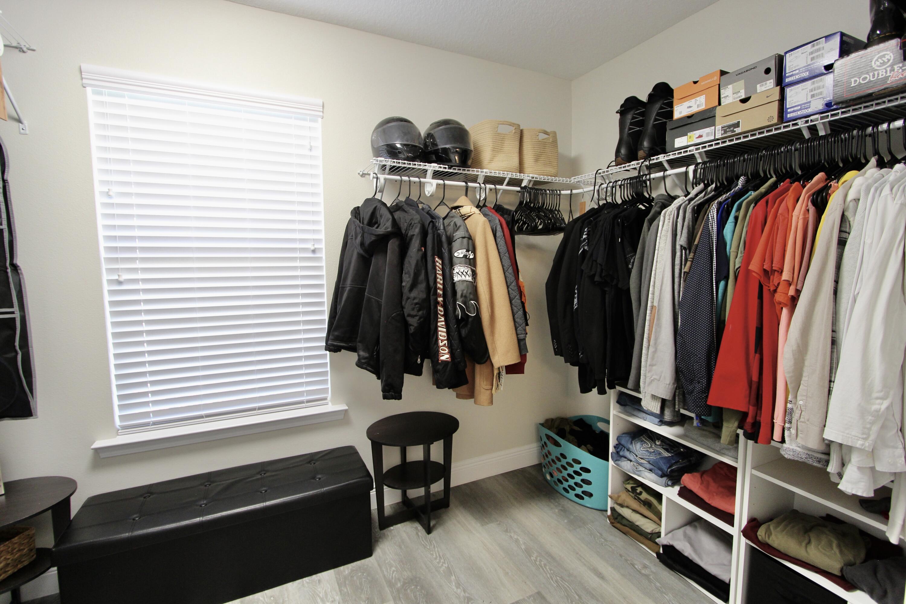 LAKE ARTHUR ESTATES - Residential