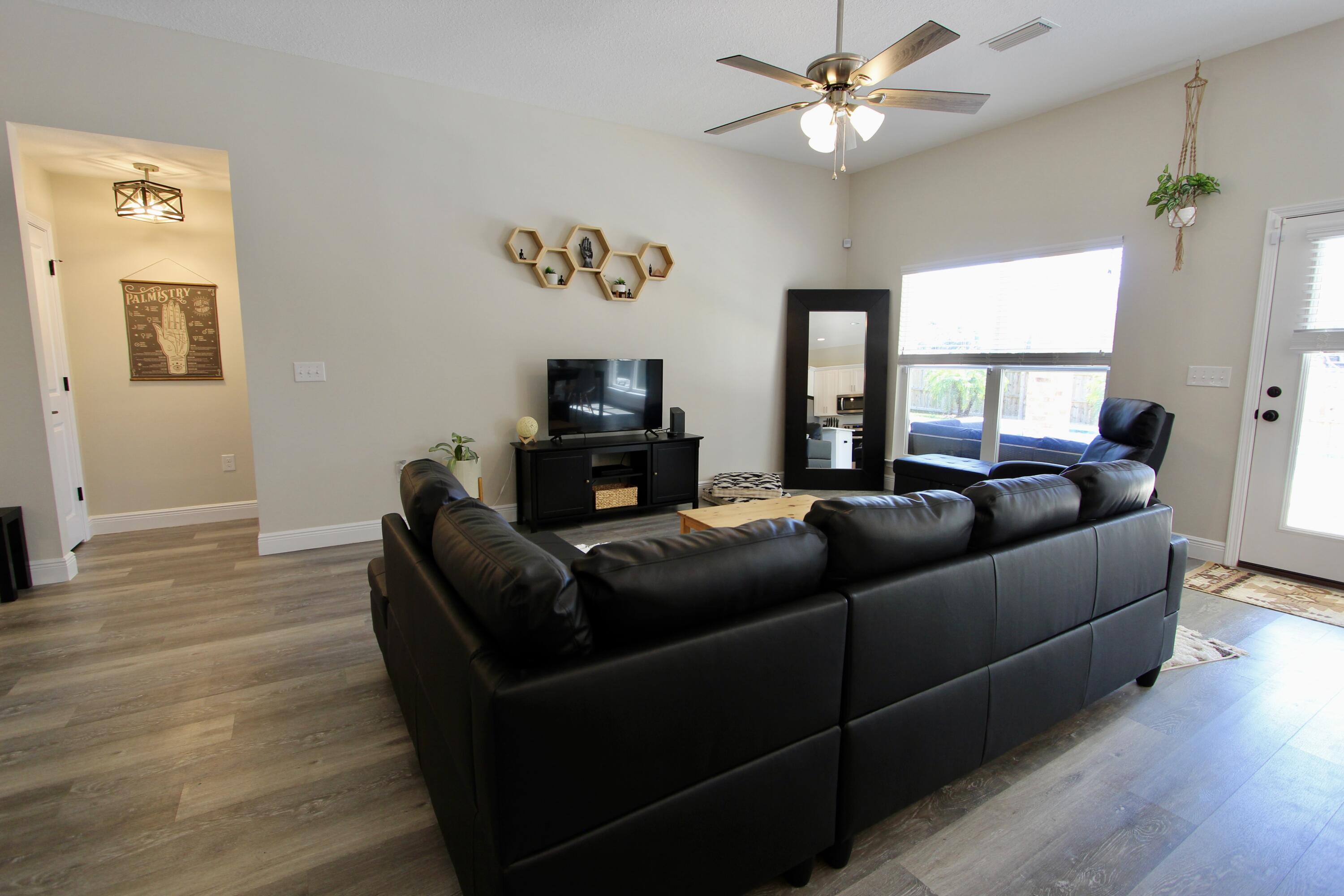 LAKE ARTHUR ESTATES - Residential