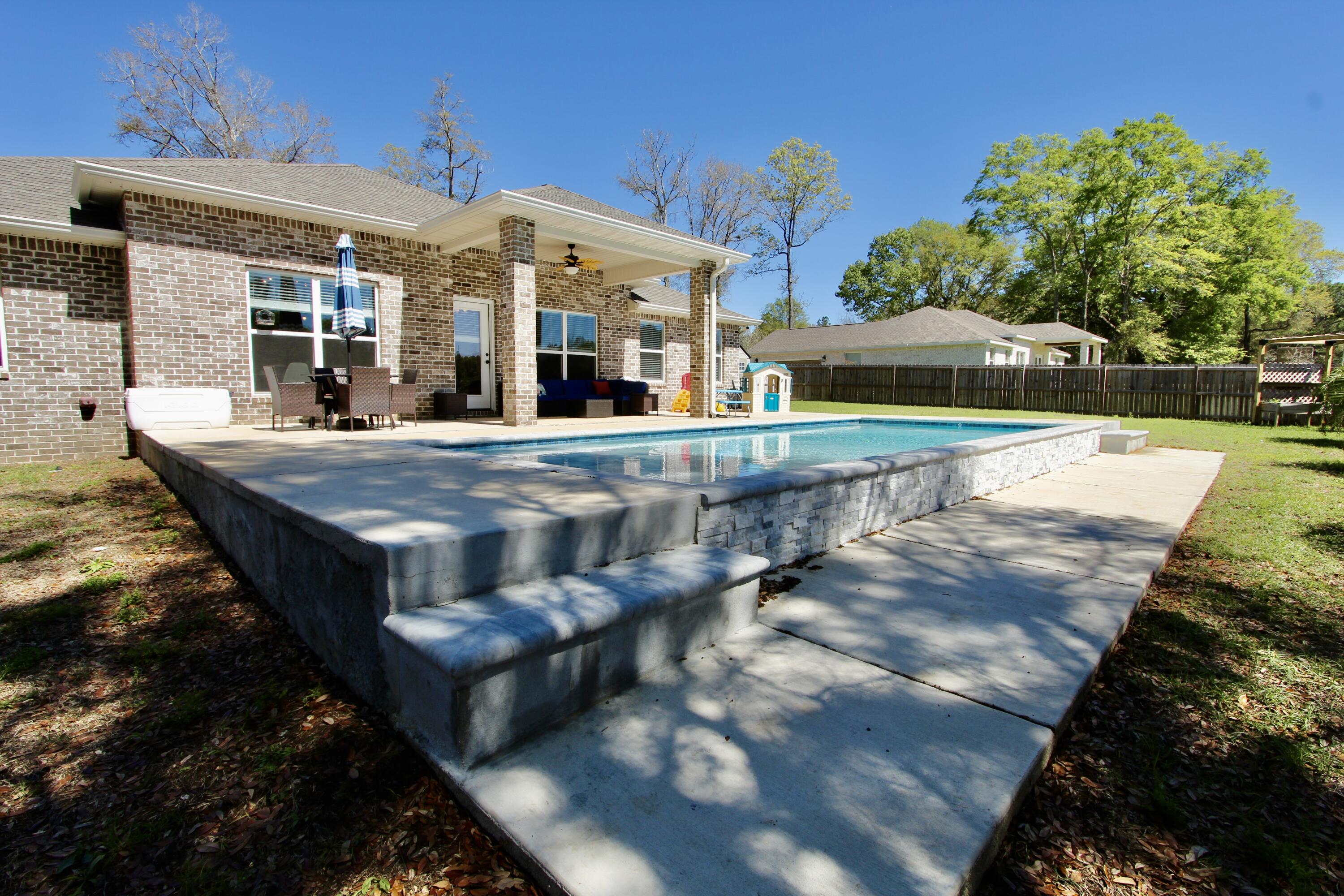 LAKE ARTHUR ESTATES - Residential