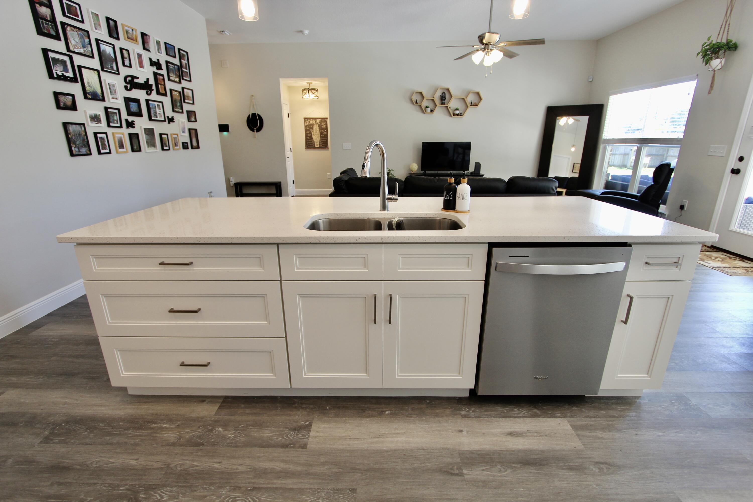 LAKE ARTHUR ESTATES - Residential