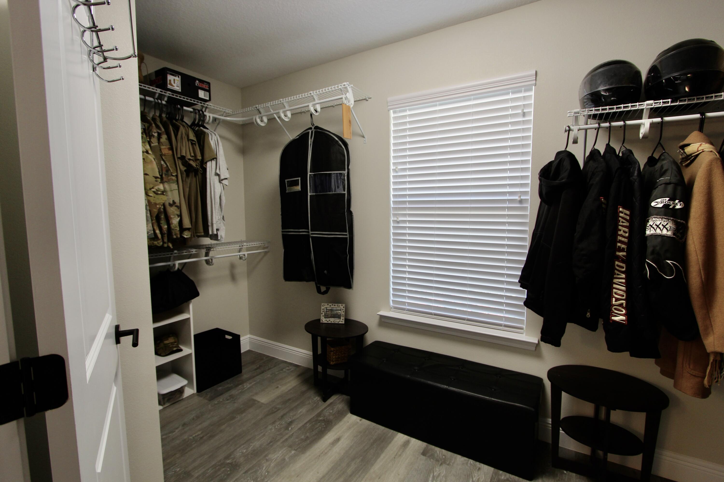 LAKE ARTHUR ESTATES - Residential