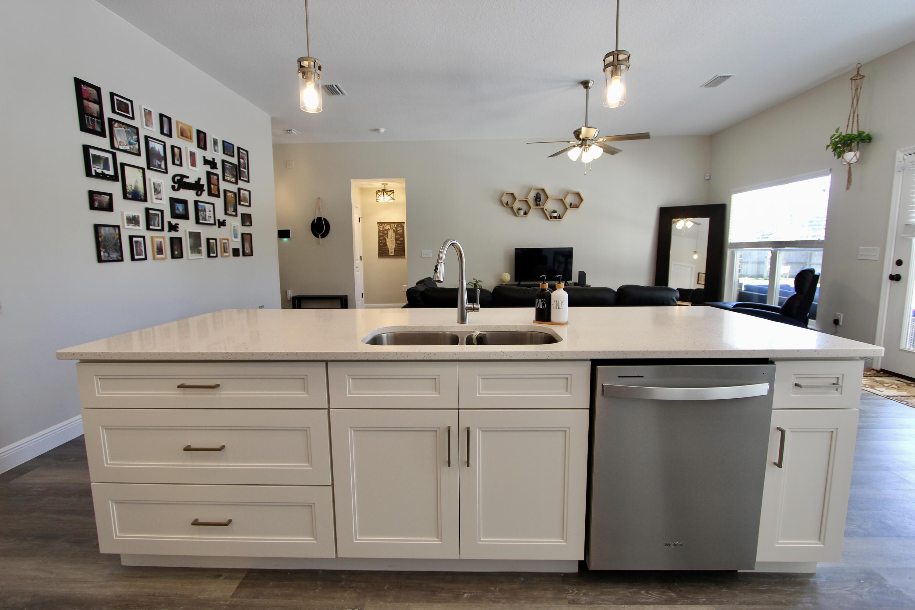 LAKE ARTHUR ESTATES - Residential