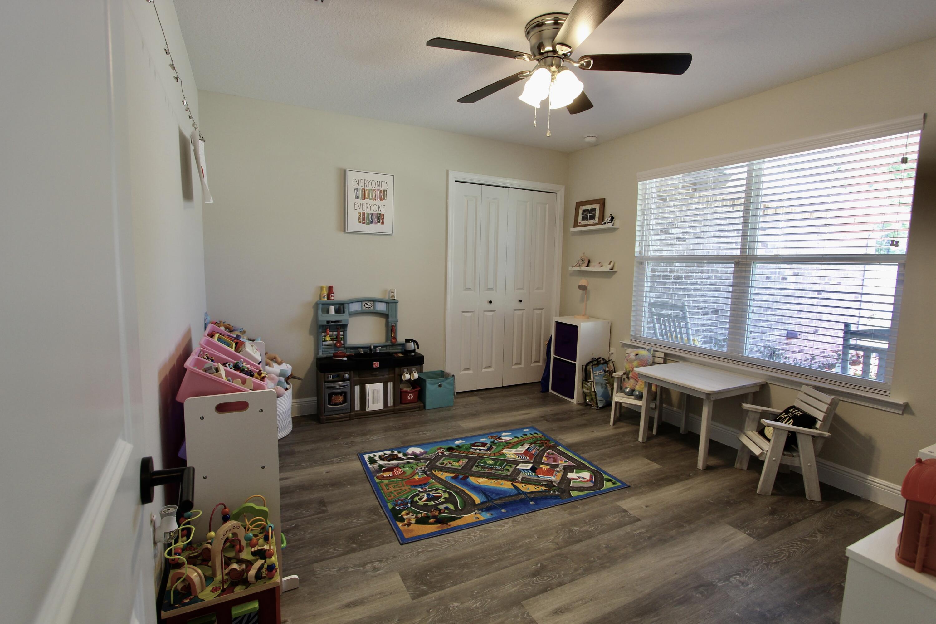 LAKE ARTHUR ESTATES - Residential