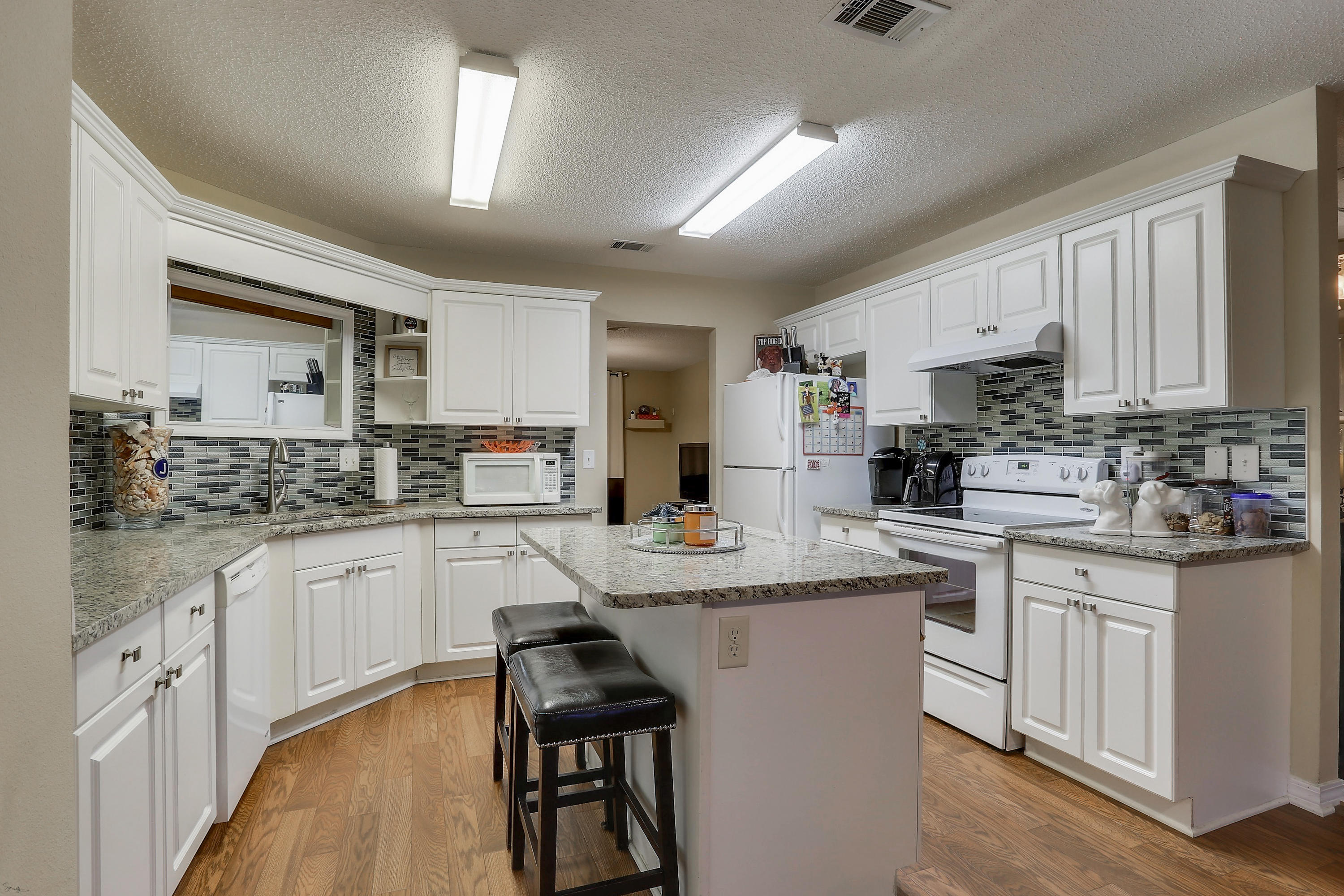 WESTVIEW ESTATES PH 4 - Residential