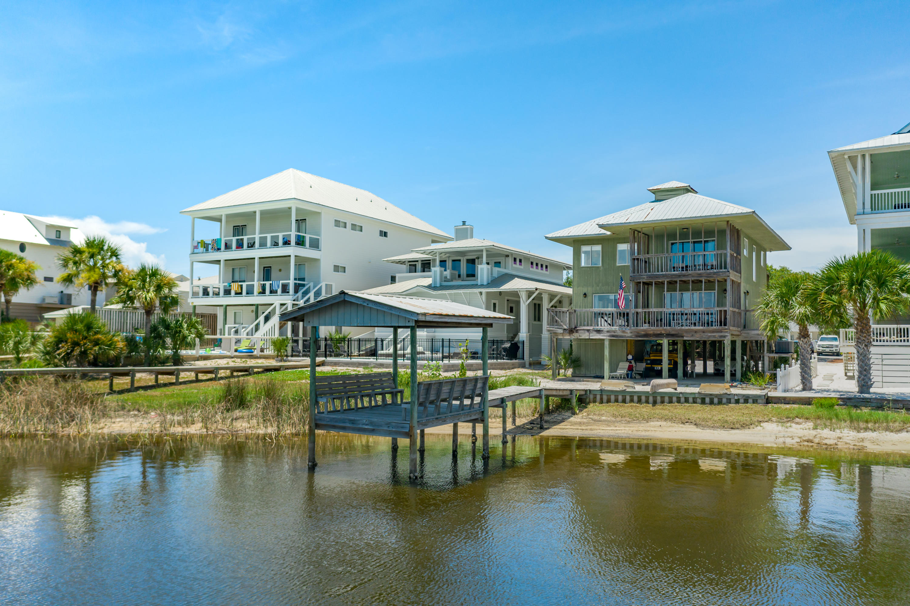 GRAYTON BEACH - Residential