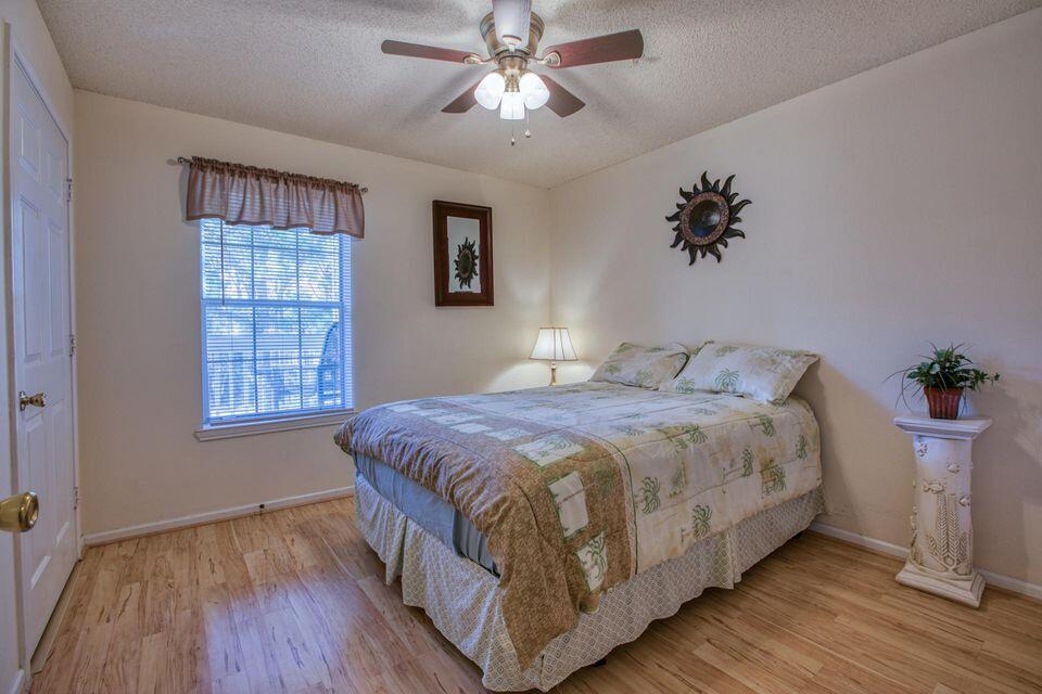 INDIAN LAKE - Residential Lease