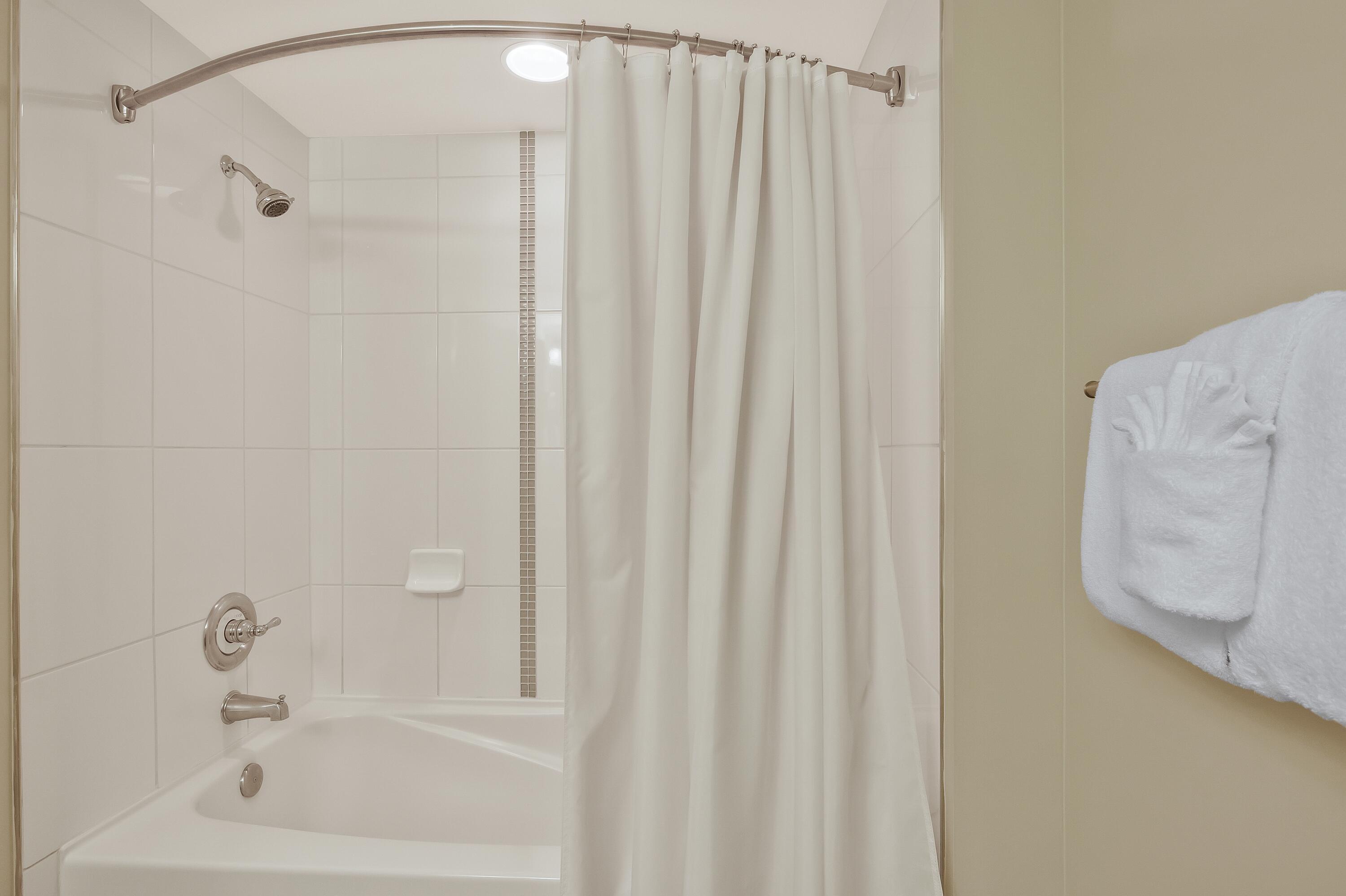 BAHIA CONDO - Residential Lease