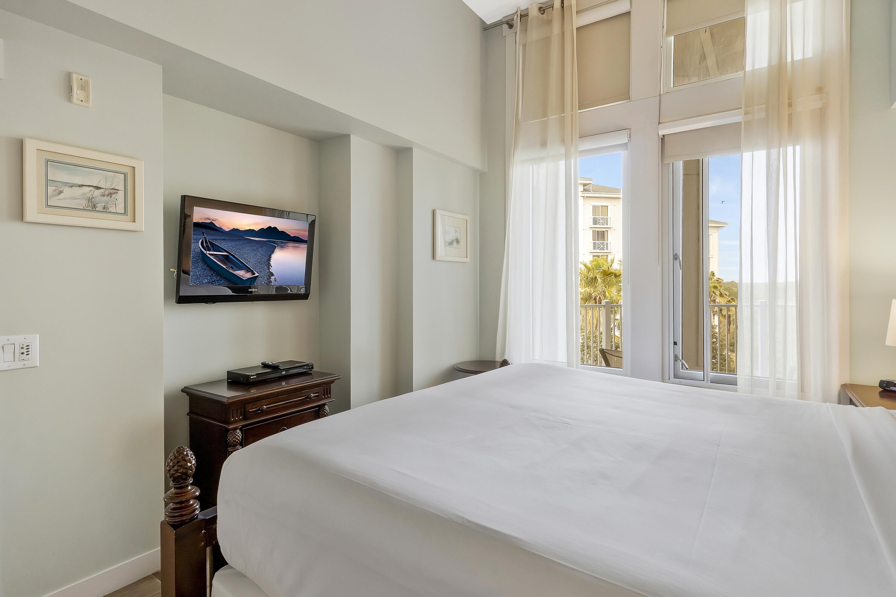 BAHIA CONDO - Residential Lease